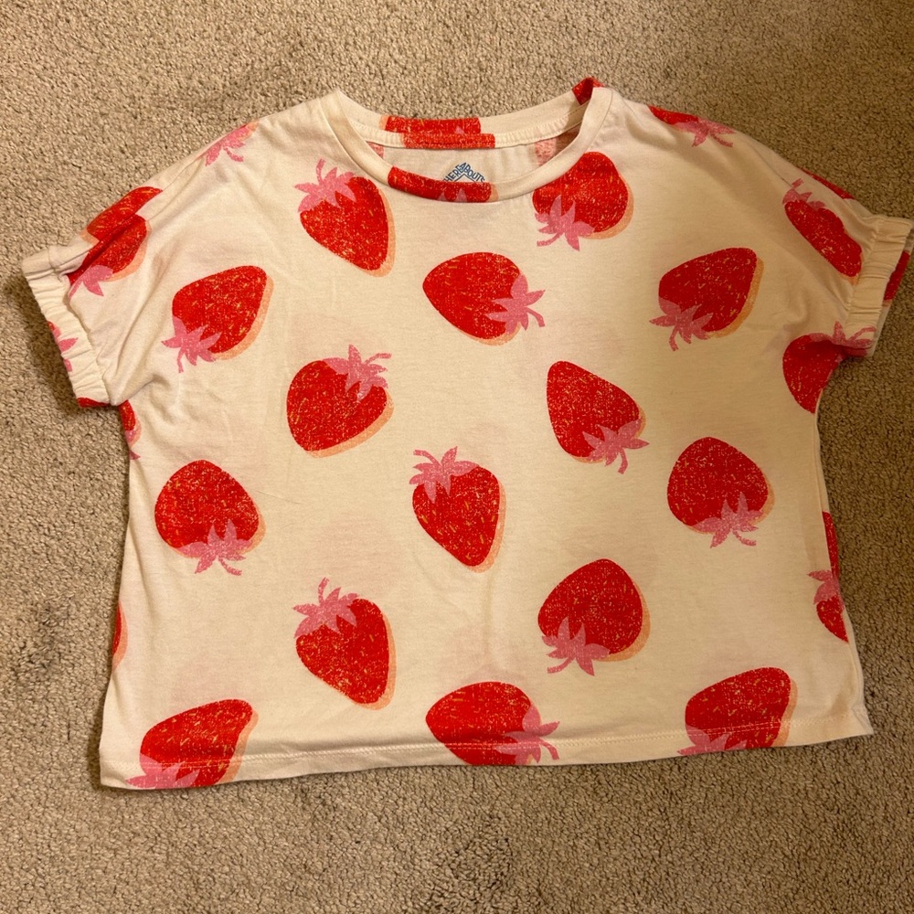 Thereabouts Red and Cream Strawberry Print Short Sleeve Tee M 10-12 NWOT
